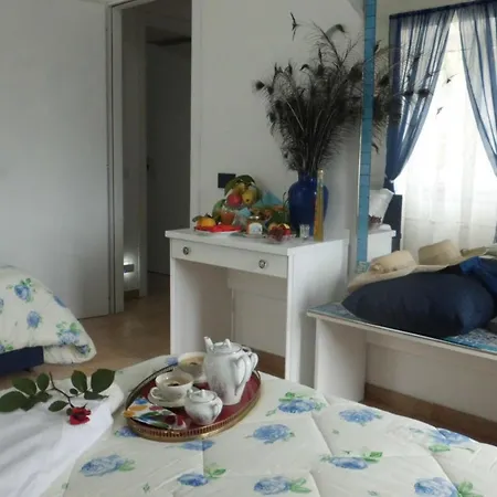 Oasi Madre Della Pace Отель типа 