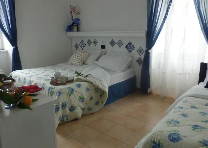 Oasi Madre Della Pace Bed & Breakfast Sorrento