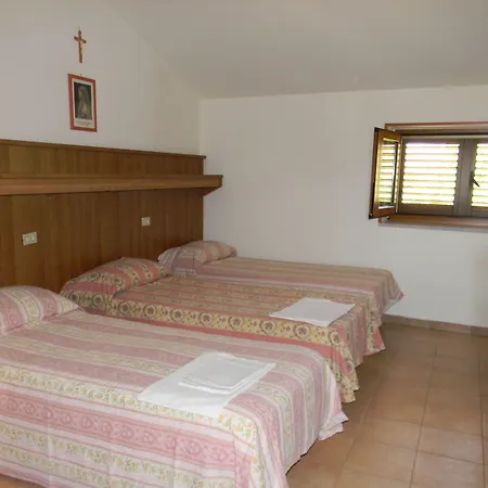 Oasi Madre Della Pace 4*