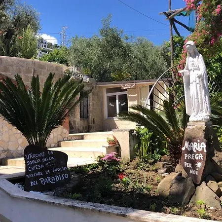 Oasi Madre Della Pace Panzió 4*