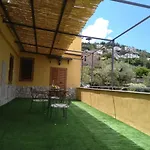 Oasi Madre Della Pace Couette-café Sorrente