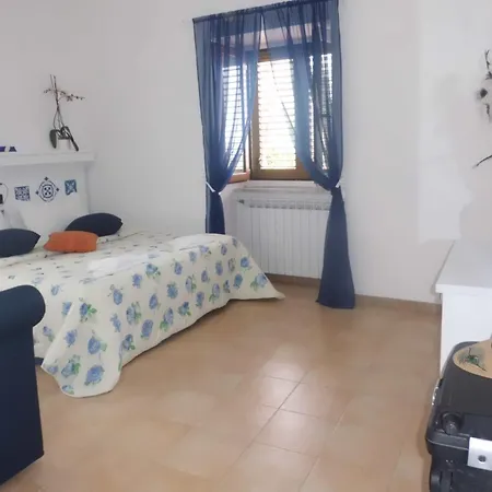 Oasi Madre Della Pace 4* ソレント