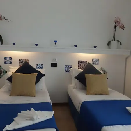 Oasi Madre Della Pace Сорренто