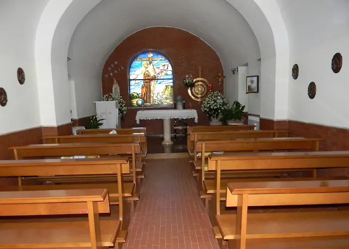 Bed & Breakfast Oasi Madre Della Pace 4*