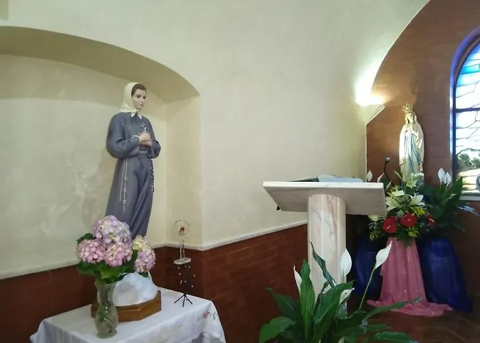 Oasi Madre Della Pace Сорренто