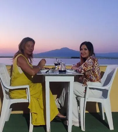 오아시 마드레 델라 페이스 4*