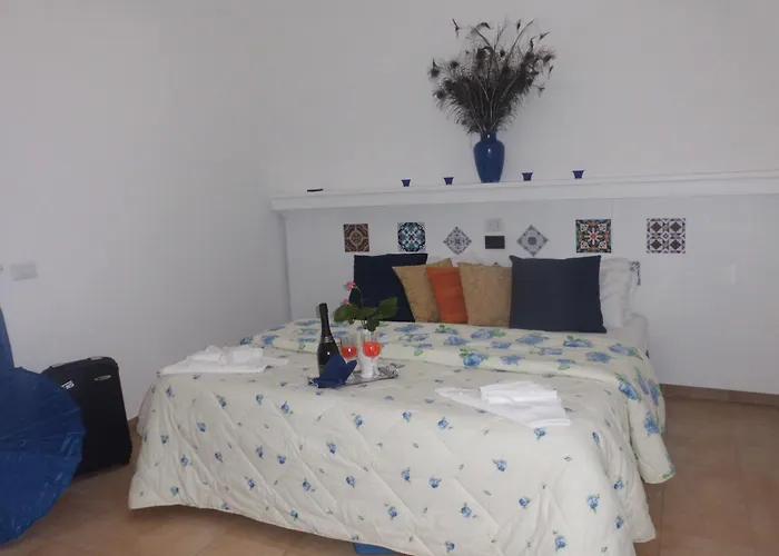 오아시 마드레 델라 페이스 4*